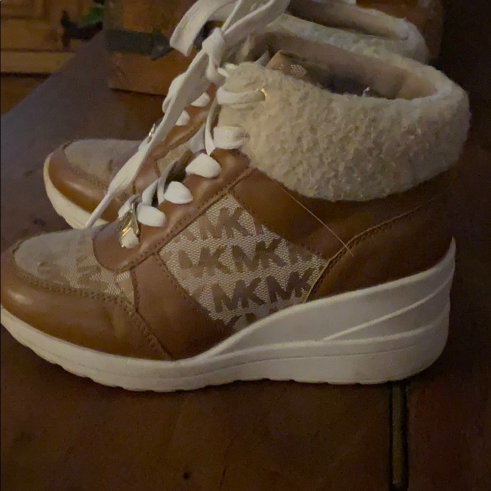 Michael Kors wedge